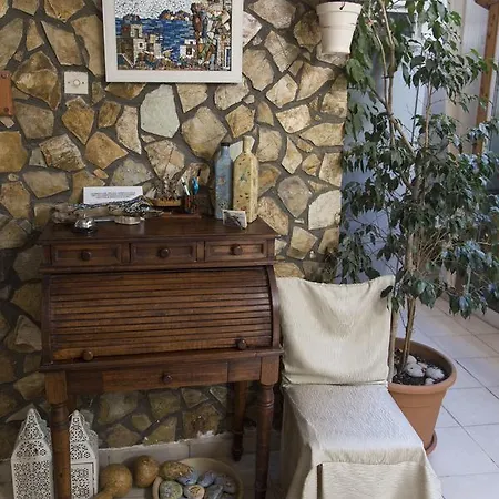 Πανσιόν Angelika