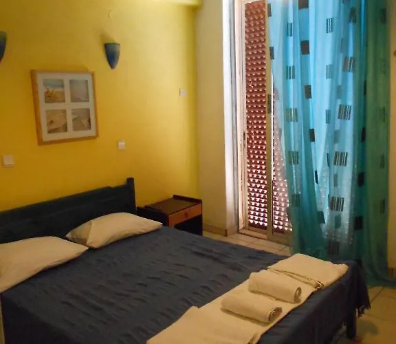 Casa de hóspedes Angelika 3*